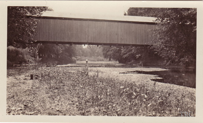 Unidentified covered bridge photo